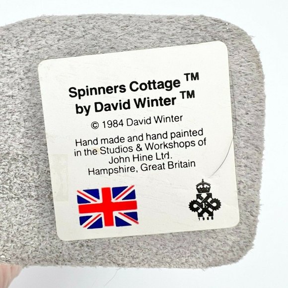 David Winter Cottages 1984 Spinners Cottage Vintage Excellent Handpainted - Picture 5 of 7